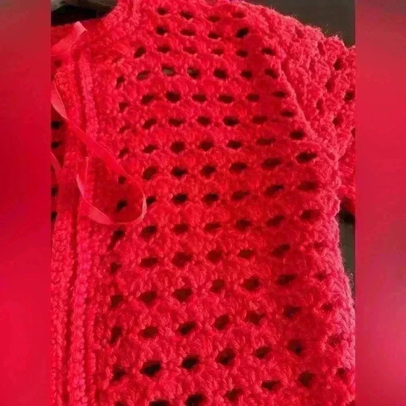 VTG Handmade Women’s M/L Cherry Red Hand Knit Crocheted Cardigan Bow Grannycore - Picture 8 of 9